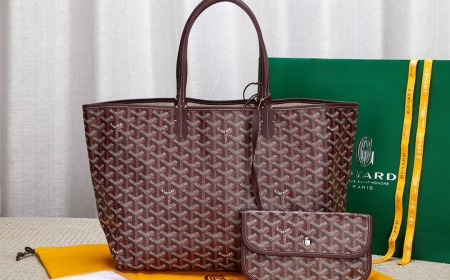 Goyard Green Tote: The Timeless Color That Never Goes Out of Fashion