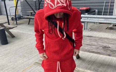 Syna World: Revolutionizing Streetwear with the Iconic Syna World Tracksuit