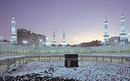 Affordable August Umrah Packages with Hotel & Flights