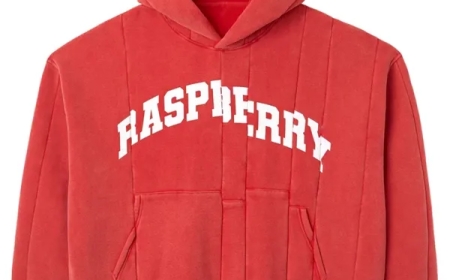 Raspberry Hills Clothing: Everyday Comfort with a Stylish Edge